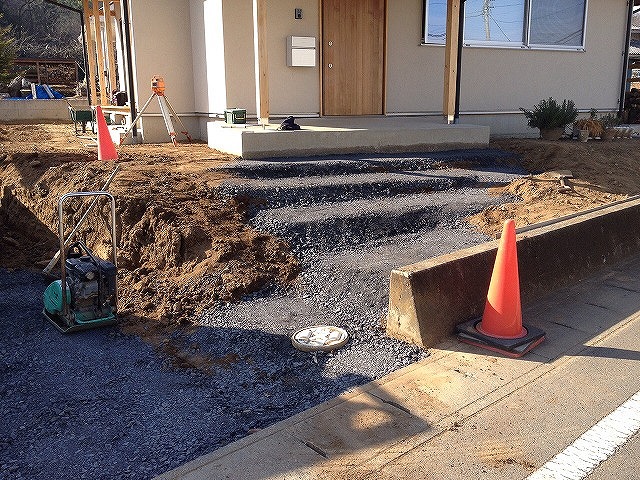 階段割付：石段の高さと踏面を調整する