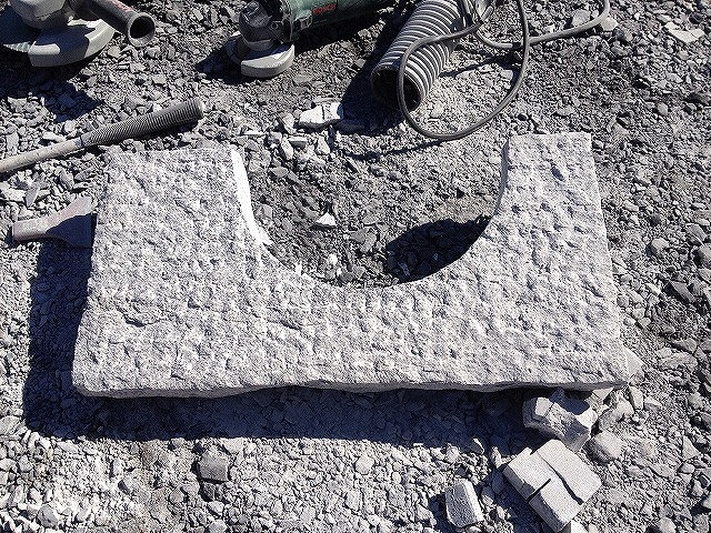 桝の精密加工：障害物まわりを納める