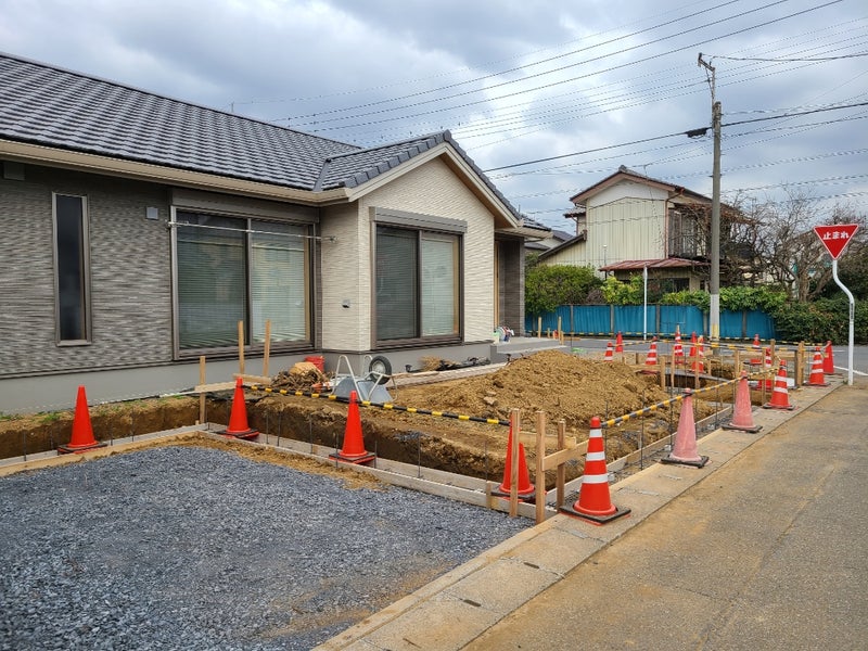 主庭と駐車スペースの計画