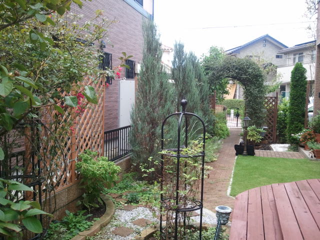 施工前：洋風の庭